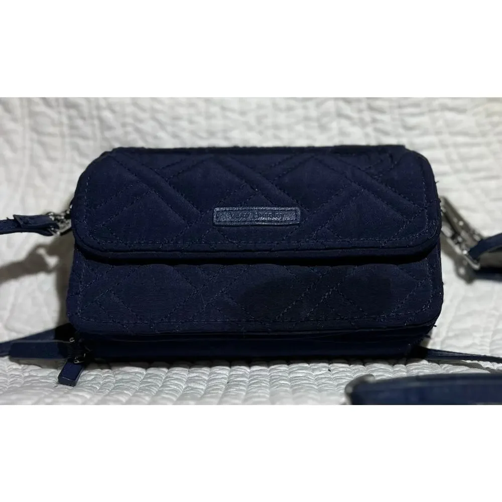 Vera Bradley navy blue Crossbody Excellent condition never used